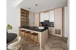 660 Lexington Ave, New York City, NY 10022 - Photo 2