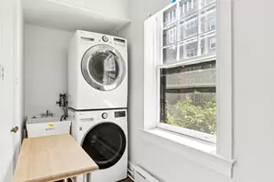 42A Monroe Pl, New York City, NY 11201 - Photo 8