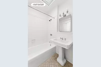 42A Monroe Place #UPPER, Brooklyn, NY 11201 - Photo 16