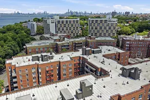 9201 Shore Rd, New York City, NY 11209 - Photo 10