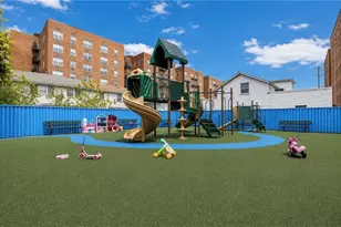 1213 Avenue Z, New York City, NY 11235 - Photo 14