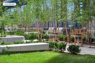 252 South St, New York City, NY 10002 - Photo 22