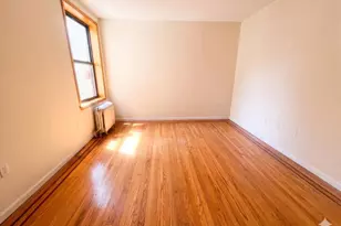 27-08 39th Ave, Long Island City, NY 11101 - Photo 4