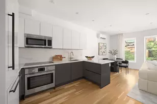 256 W 88th St, New York, NY 10024 - Photo 4