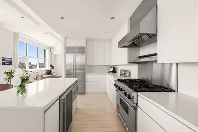 161 Grand Street #PHA, New York, NY 10013 - Photo 10