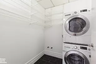 70 Washington St, New York City, NY 11201 - Photo 12