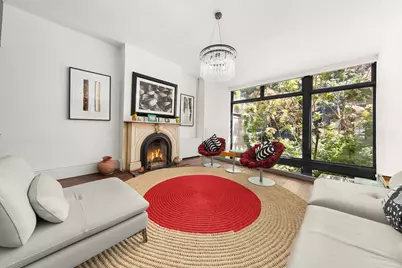 264 W 12th Street, New York City, NY 10014 - Photo 4