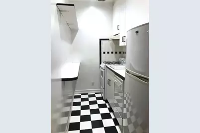 169 W 76th Street #3F, New York, NY 10023 - Photo 6