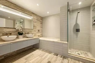 322 W 57th St, New York City, NY 10019 - Photo 6