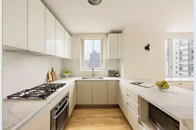 322 W 57th Street #44K2, New York City, NY 10019 - Photo 4