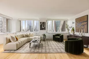 322 W 57th St, New York City, NY 10019 - Photo 4