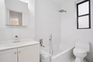 125 W 96th St, New York City, NY 10025 - Photo 6