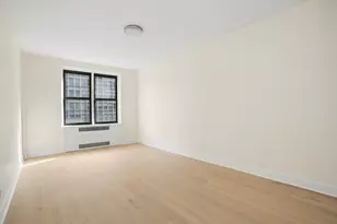 125 W 96th St, New York City, NY 10025 - Photo 4