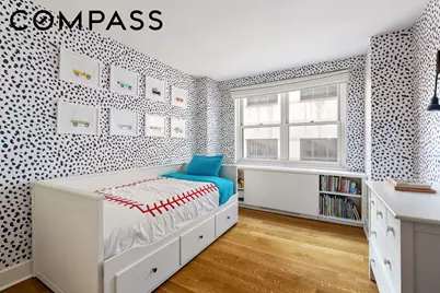 165 W 66th Street #8ZA, New York, NY 10023 - Photo 14