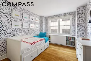 165 W 66th St, New York, NY 10023 - Photo 14