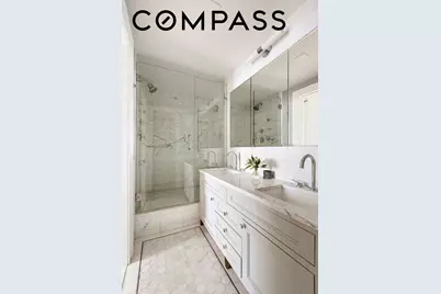 165 W 66th Street #8ZA, New York, NY 10023 - Photo 10
