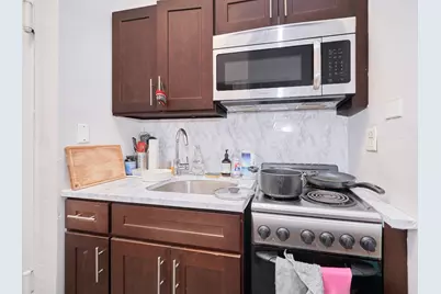 331 W 43rd Street #3C, New York City, NY 10036 - Photo 8