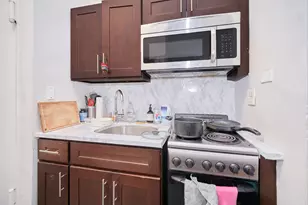 331 W 43rd St, New York City, NY 10036 - Photo 8