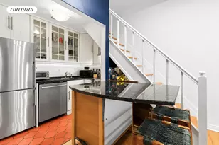 407 W 40th St, New York City, NY 10018 - Photo 4