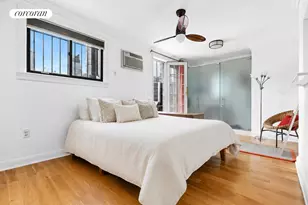 407 W 40th St, New York City, NY 10018 - Photo 8