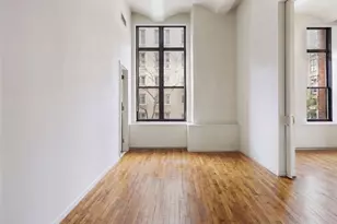 161 W 15th St, New York, NY 10011 - Photo 6