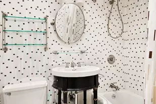 310 E 46th St, New York City, NY 10017 - Photo 6