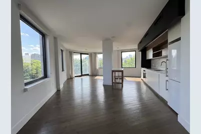 125 Borinquen Place #401, New York City, NY 11211 - Photo 2