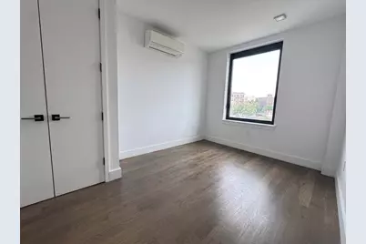 125 Borinquen Place #401, New York City, NY 11211 - Photo 6