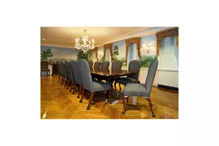 350 W 57th St, New York City, NY 10019 - Photo 16