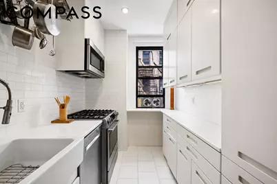 350 Cabrini Boulevard #3E, New York, NY 10040 - Photo 6