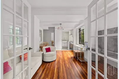 320 E 42nd Street #718, New York City, NY 10017 - Photo 8