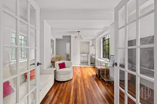 320 E 42nd St, New York City, NY 10017 - Photo 8
