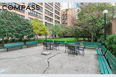 220 Manhattan Avenue #7P, New York City, NY 10025 - Photo 10