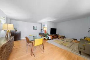 385 Grand St, New York City, NY 10002 - Photo 2
