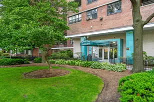 385 Grand St, New York City, NY 10002 - Photo 20