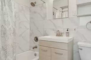 195 Adams St, New York City, NY 11201 - Photo 4