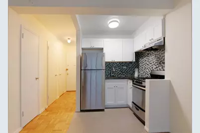 335 E 51st Street #8-C, New York City, NY 10022 - Photo 4