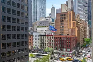 209 E 56th St, New York City, NY 10022 - Photo 10
