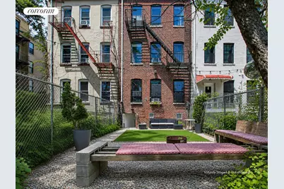 544 Van Buren Street, New York City, NY 11221 - Photo 12