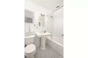 4 Lexington Ave, New York City, NY 10010 - Photo 4