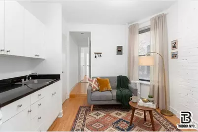192 Bleecker Street #22, New York City, NY 10012 - Photo 2