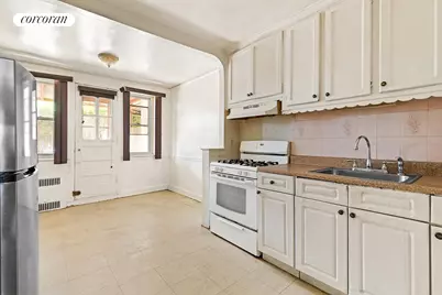 119 Pembroke Street, New York City, NY 11235 - Photo 8