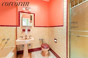 119 Pembroke St, New York City, NY 11235 - Photo 18