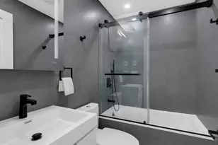 751 Dean St, New York City, NY 11238 - Photo 6
