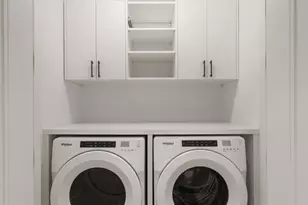 525 6th Ave, New York City, NY 10011 - Photo 16