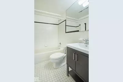 2 Horatio Street #5F, New York, NY 10014 - Photo 8