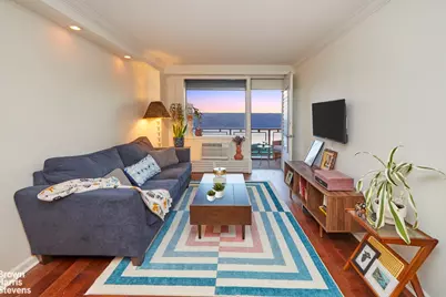 5700 Arlington Avenue #19M, New York City, NY 10471 - Photo 4