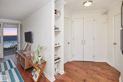 5700 Arlington Avenue #19M, New York City, NY 10471 - Photo 8
