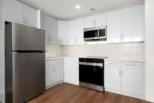 166-13 91st Ave, New York City, NY 11432 - Photo 4