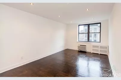 255 W 14th Street #4B, New York City, NY 10011 - Photo 1